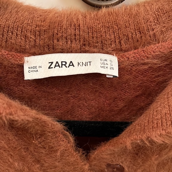 Zara furry knit - Picture 2 of 2